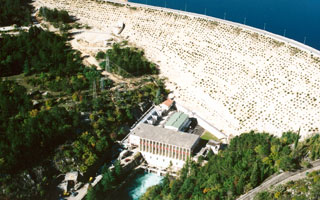 Eighteen years since the attempt to demolish Peruća Dam