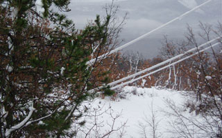 Snijeg izazvao probleme u opskrbi električnom energijom 