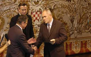 Christmas get-together with customers, business partners and public