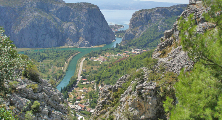 Obustava rada hidroelektrane Zakučac