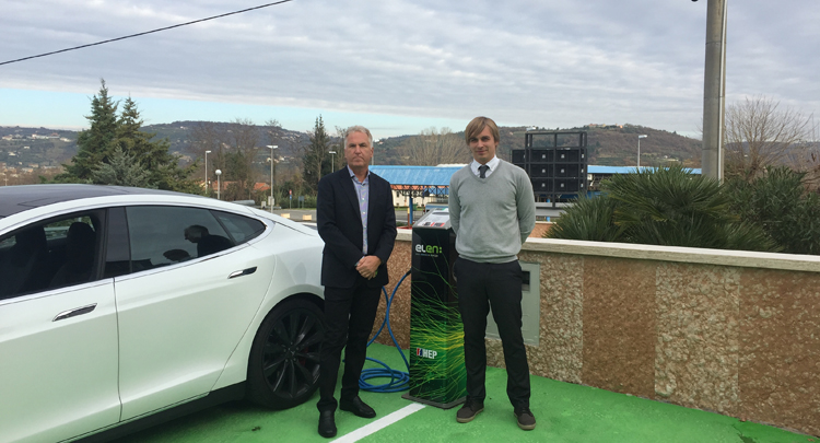 U Bujama puštena u rad ELEN  punionica za električna vozila 