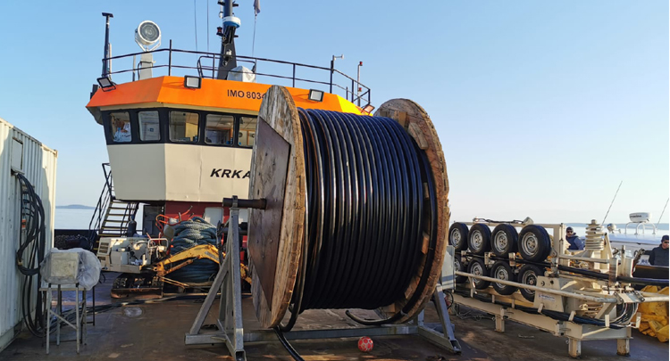Položen podmorski kabel 20 kV Silba - Premuda